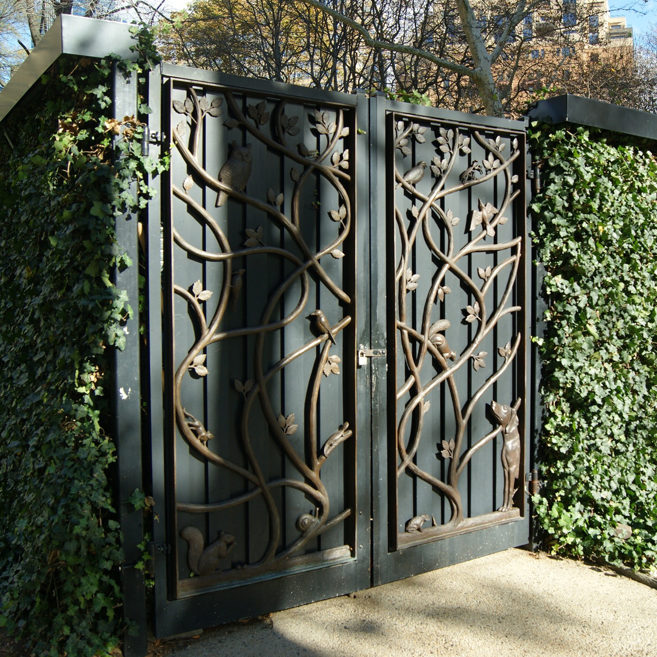 Gardener's Cottage Gates - Association For Public Art