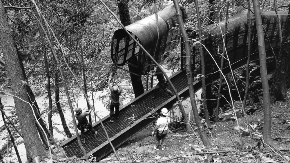 The installation of Fingerspan by Jody Pinto required a helicopter